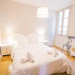 Magnifique T4- Toit Terrasse-cosy-centre Ville-aa * Carcassonne