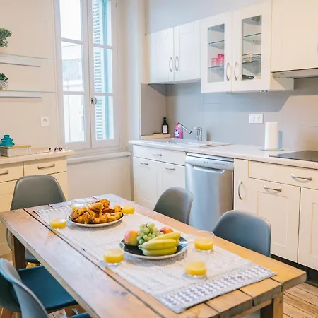 Apartmán Magnifique T4- Toit Terrasse-cosy-centre Ville-aa